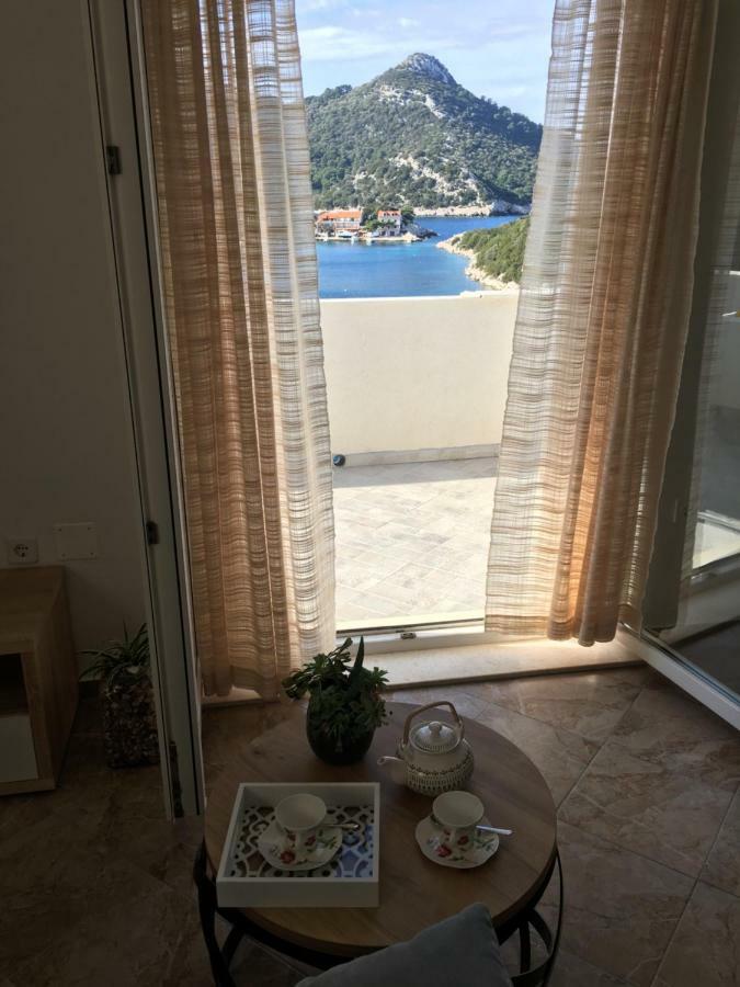 Apartments Kurelja Lastovo Exterior photo