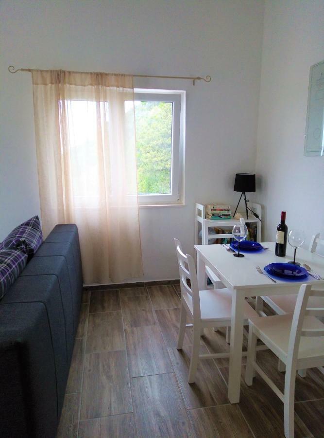 Apartments Kurelja Lastovo Exterior photo