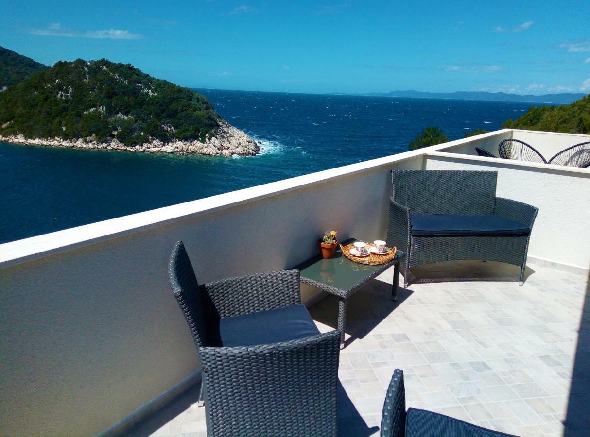 Apartments Kurelja Lastovo Exterior photo